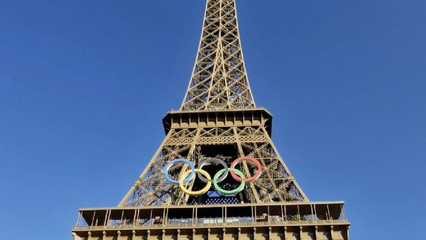 Will The Eiffel Tower Keep Its Olympic Rings After The Paralympic Games? Here's What Paris Decided!