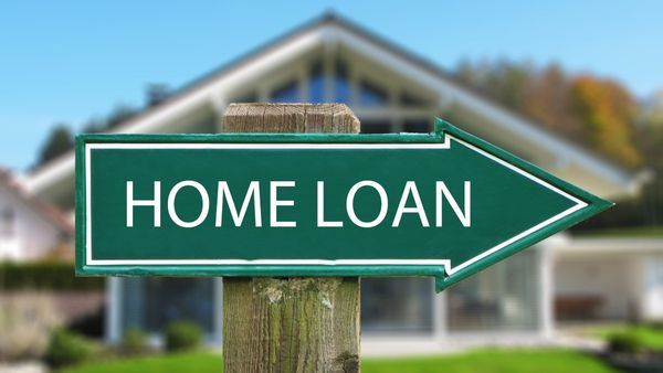 How Do Market Trends Affect Your Home Loan Choices?