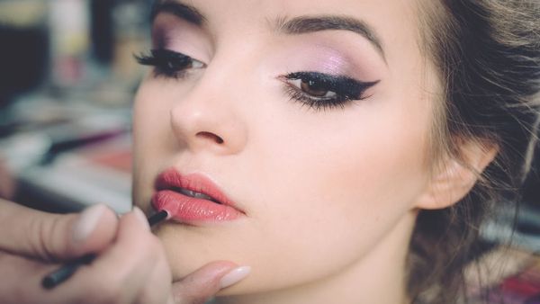 International Makeup Day: How Long Can You Safely Wear Makeup Without Damaging Your Skin?