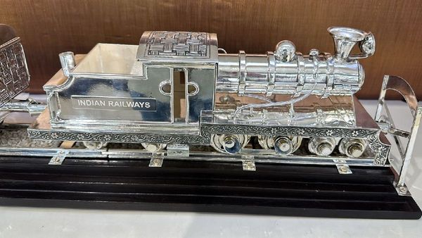 PM Modi's Thoughtful Gifts: Antique Train Model And Pashmina Shawl For President Biden, First Lady