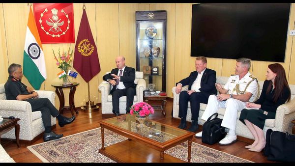 India Expels Six Canadian Diplomats and Withdraws High Commissioner Amid Rising Tensions