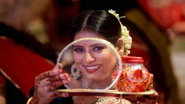Karva Chauth 2024: Trendiest Colors To Wear This Festive Season