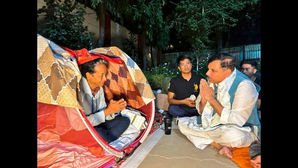 AIKS Leaders Stand with Sonam Wangchuk Against Bureaucratic Control in Ladakh