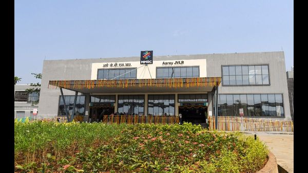 Mumbai's First Underground Metro Corridor Launches Amid Low Inaugural Ridership