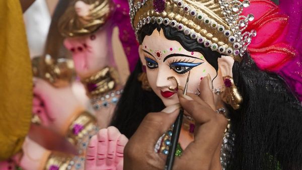 Navratri Colours 2024 List: Daily Colors, Goddess Names, And Their Significance