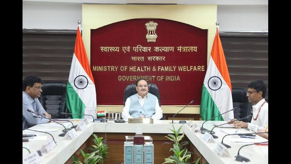 Arvind Kejriwal Critiques Narendra Modi for Politicising Public Health Concerns in Delhi