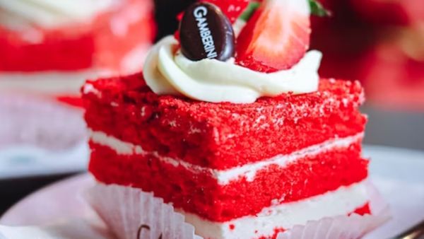 Are Your Favorite Cakes Safe? Karnataka Warns After Cancer-Causing Agents Found in 12 Bakery Varieties