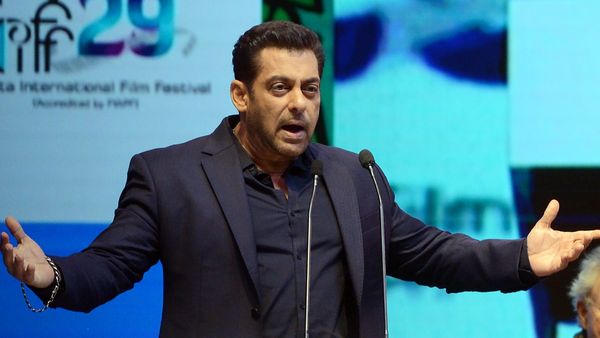 Salman Khan To Dazzle In Dubai Despite Death Threats On December 7