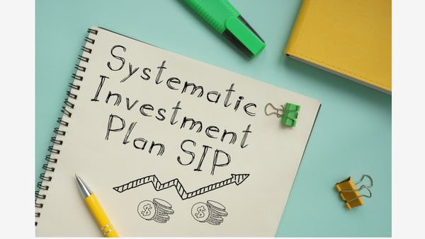 What Is the Optimal SIP Frequency for Mutual Funds - Monthly, Weekly or Daily?