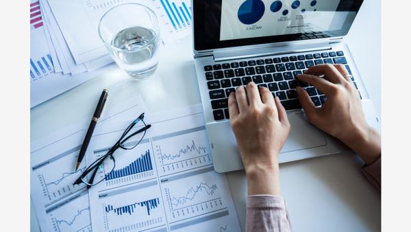 Wealth Catalyst AI Review – The Ultimate Solution for Effortless Market Trading