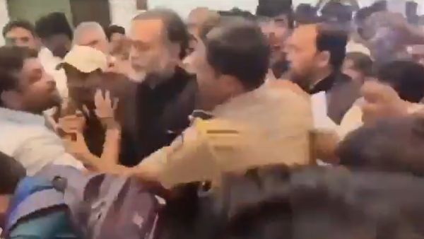 Yogendra Yadav Heckled In Poll Bound Maharashtra's Akola; Video Goes Viral