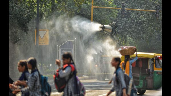 UK Government Issues Apology for Child's Death Linked to Air Pollution Crisis