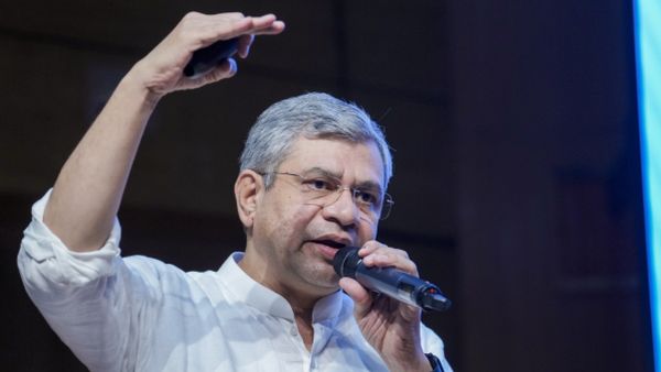 Mumbai Railway Gets Rs 16,240 Crore Makeover: 300 New Trains, Elevated Corridors & State-Of-The-Art Stations