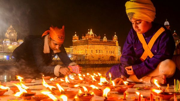 Guru Nanak Jayanti 2024: What’s Closed, What’s Open?