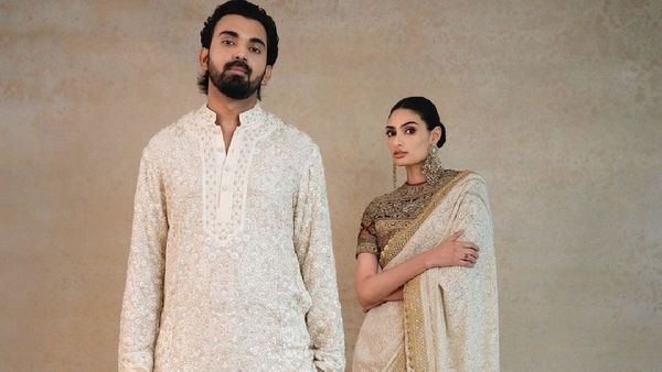 KL Rahul, Athiya Shetty Announce Pregnancy, Baby Due in 2025