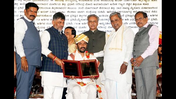 Nepalese Delegation Celebrates Lord Ram's Tilak Utsav in Ayodhya, Strengthening Cultural Ties