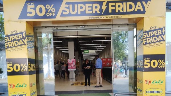 Lulu Super Friday & Beauty Fest: Deals, Glam, and Excitement Await!