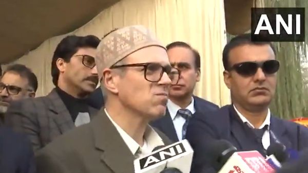 Jammu and Kashmir CM Omar Abdullah Slams Congress, Says Their U-turn On Article 370 Makes No Difference