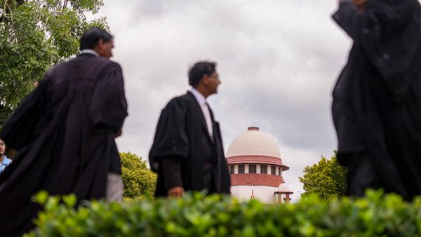 Supreme Court Upholds Inclusion Of 'Socialist', 'Secular' In Preamble, Junks Plea Challenging 42nd Amendment
