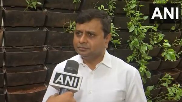 Jayalalithaa Entered Agreement With Adani Group: DMK On Commercial Link Between TANGEDCO-Adani Group