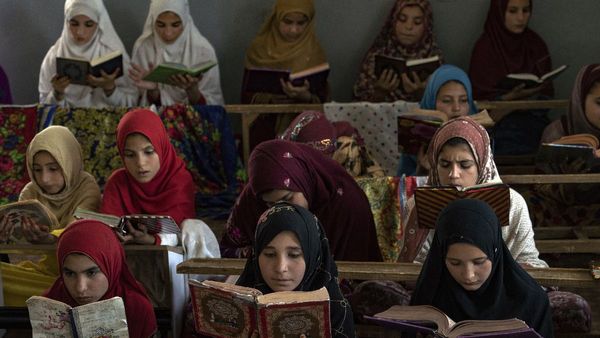 Taliban Forces NGOs To Dismiss Women Employees Or Shut Down: A Major Setback For Afghan Women