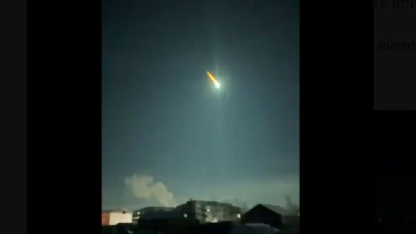 WATCH - Siberia Gets A Sky Show; Asteroid Lights Up The Night, But No Harm Done!