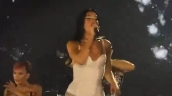 Dua Lipa Thrills Fans In Mumbai Concert, Jigs To SRK's 'Woh Ladki Jo' In Unexpected Mashup | WATCH