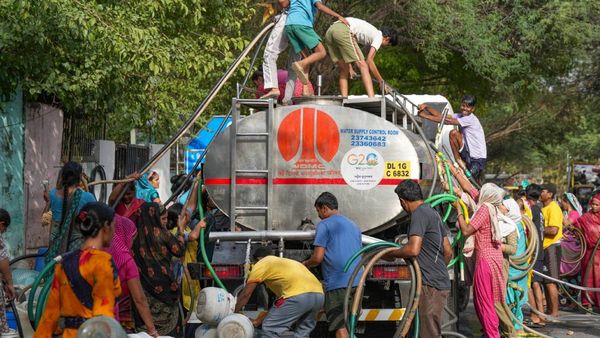 Delhi Experiences Water Shortage Amid Rising Ammonia Levels In Yamuna