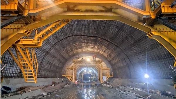 Mumbai Rail Network Expands: Panvel-Karjat Corridor To Cut Travel Time By 30 Minutes