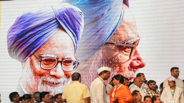 Manmohan Singh’s Foreign Policy: What Were The Strategic Wins And Diplomatic Hurdles?