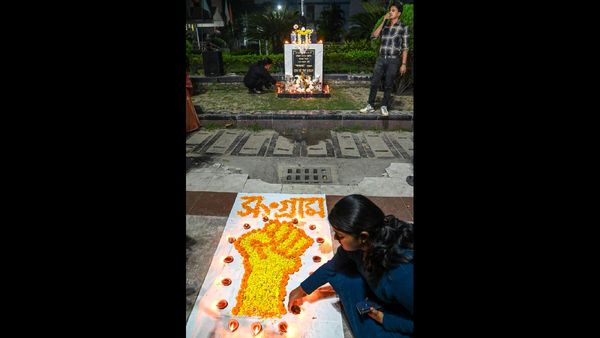 Suspect Charged with Murder of UnitedHealthcare CEO Motivated by Corporate Greed Concerns