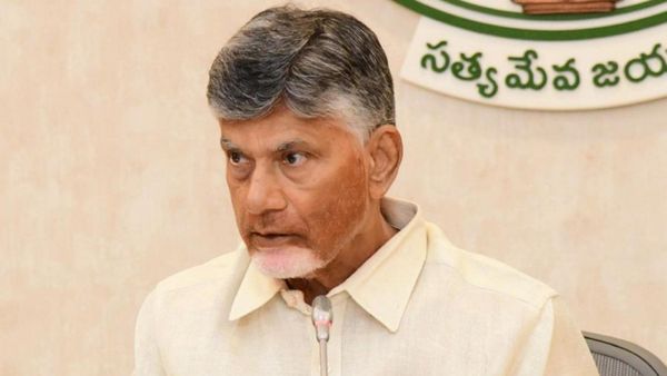 Andhra CM Chandrababu Naidu To Attend Devendra Fadnavis’ Swearing-In Ceremony In Mumbai