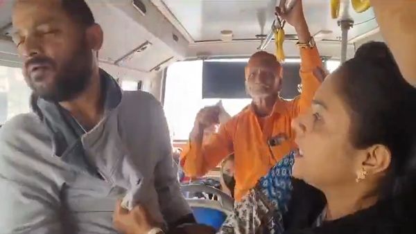 WATCH Video | Pune Woman Slaps Drunk Molester 26 Times On Bus: Viral Video Sparks Debate