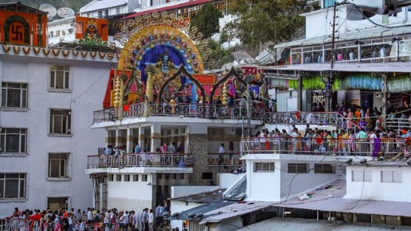Vaishno Devi Shrine Area To Enforce Ban On Liquor And Non-Vegetarian Foods