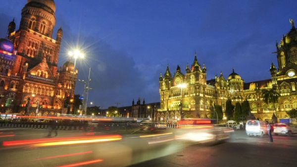 BMC Bridge Work In Andheri West Causes Massive Traffic Jams And Inconvenience