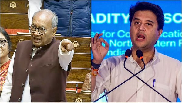 Digvijaya Singh Targeted My Father, Now Attacking Me: Jyotiraditya Scindia