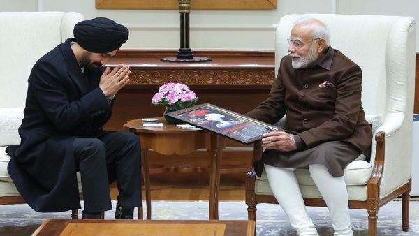 WATCH Video| PM Modi Meets Diljit Dosanjh: A Celebration Of Punjabi Music And Indian Culture!