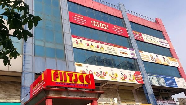 Students Careers At Stake As Several FIITJEE Coaching Centers Shut Across UP, Delhi; Here's Why