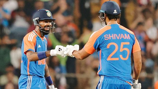 Team India Defeats England In Pune T20 By 15 Runs, Seals 5-Match Series 3-1