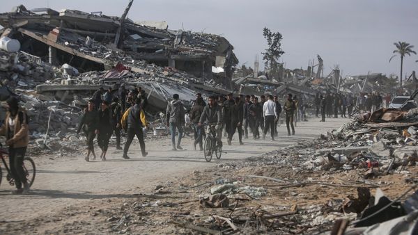 Israel-Hamas Ceasefire Begins After Delay, Set To Take Place In Three Phases