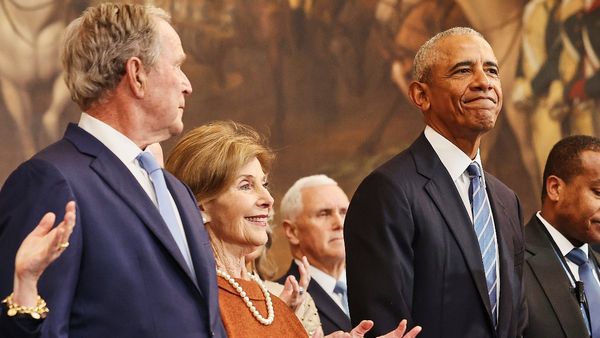 Are Barack Obama And Jennifer Aniston Dating? Leaked Message Sparks Rumours