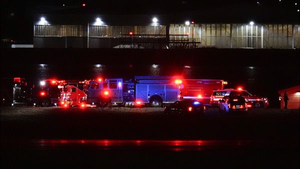 Washington D.C. Midair Collision: 64 on Board, Several Feared Dead