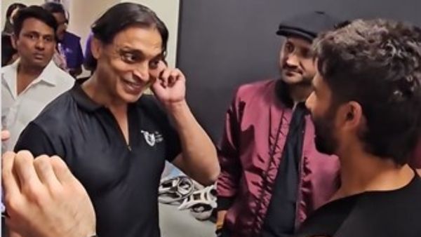 Shahid Kapoor Meets Shoaib Akhtar At ILT20 Opening In UAE, Harbhajan Singh Also Seen | WATCH
