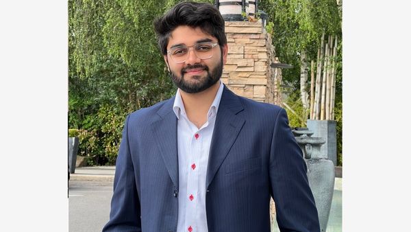 Report: Indian-Origin Doctor And Pakistani Pilot Tragically Killed In UAE Plane Crash