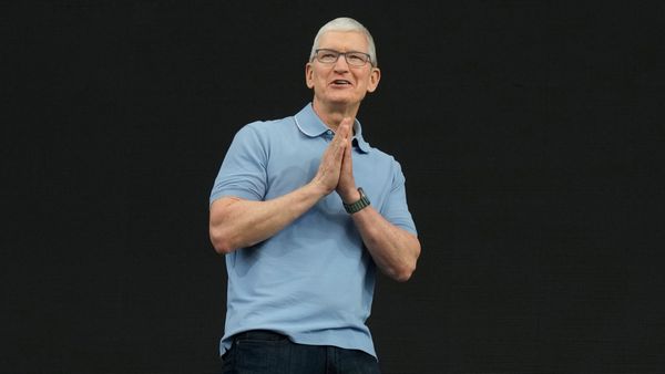 Apple CEO Tim Cook Donates $1 Million To Trump’s Inaugural Committee Amid Firm's Legal Battle