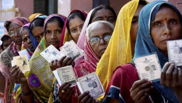 Delhi Polls: Parties Woo Women Voters with Cash Pledges