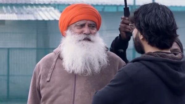 Yuvraj Singh's Father Yograj Triggers Row With Sexist Remarks, Calls Hindi 'Feminine' Language