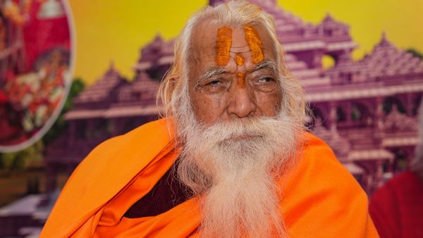 Acharya Satyendra Das Dies: List Of Celebrities Who Met Ayodhya's Ram Janmabhoomi Temple Chief Priest