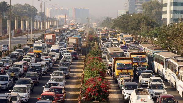Bengaluru Air Show 2025: Heavy Vehicles, Private Buses Banned On Bellary Road from Mekhri Circle to MVIT Cross
