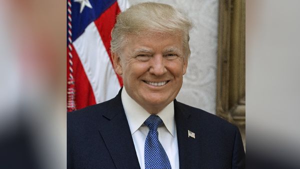 Looking For US Citizenship? Here's An Offer From Donald Trump